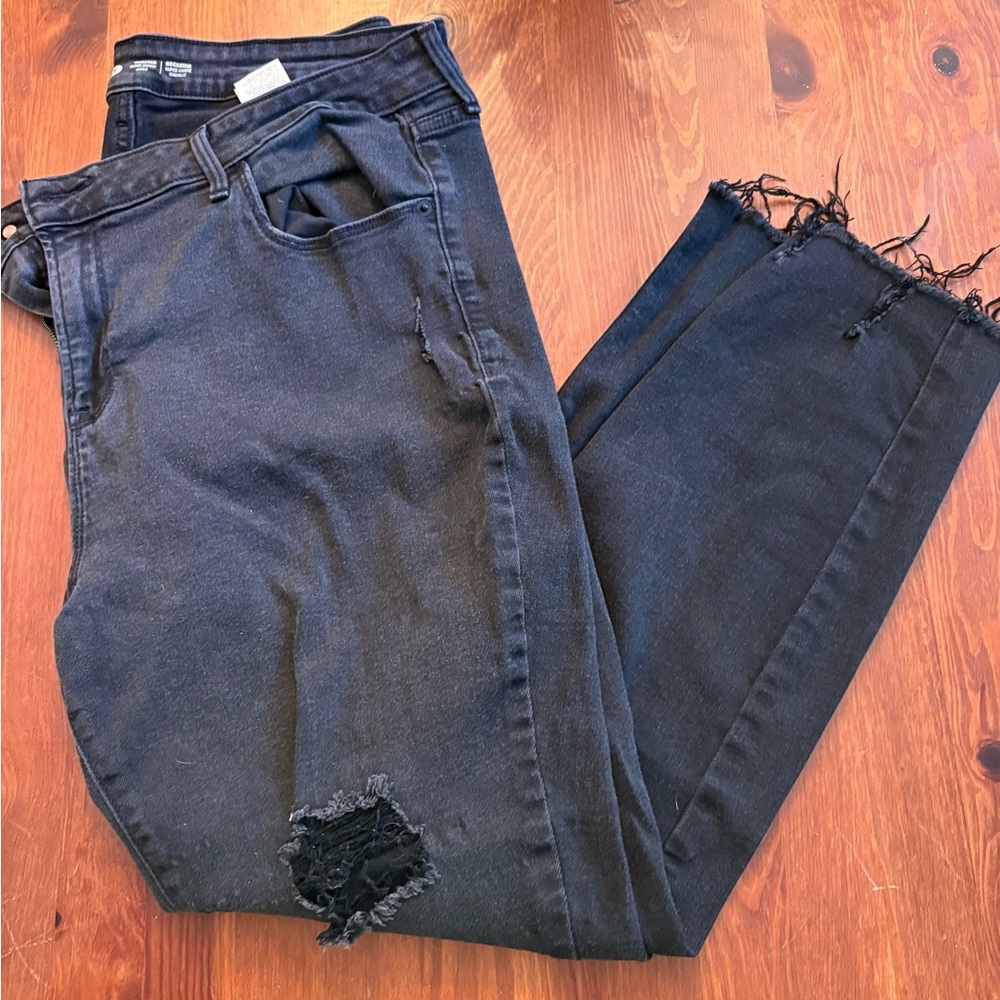 Old Navy Black Skinny Jeans with Contemporary Fit